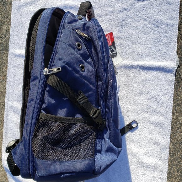 swissgear daypack blue